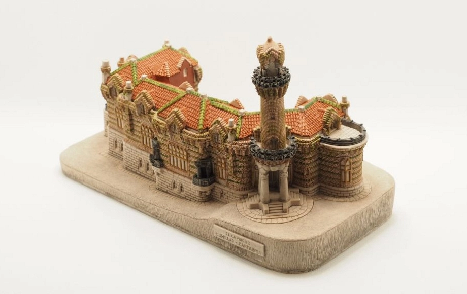 Curiosidades Históricas - El Capricho - Comillas