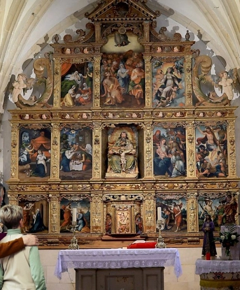 Retablos que hablan y cuentan su historia